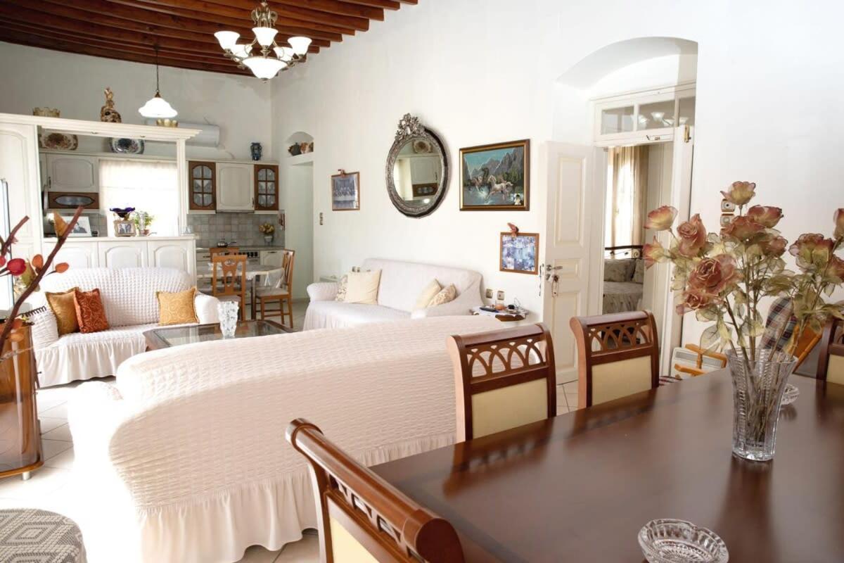 Neoclassical Splendor Unique Experience In Leros Panteli Eksteriør billede